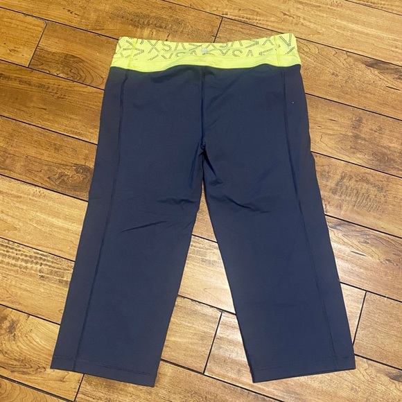 VSX Victoria’s Secret made sexy Charcoal and Neon Yellow Capri - Picture 4 of 5